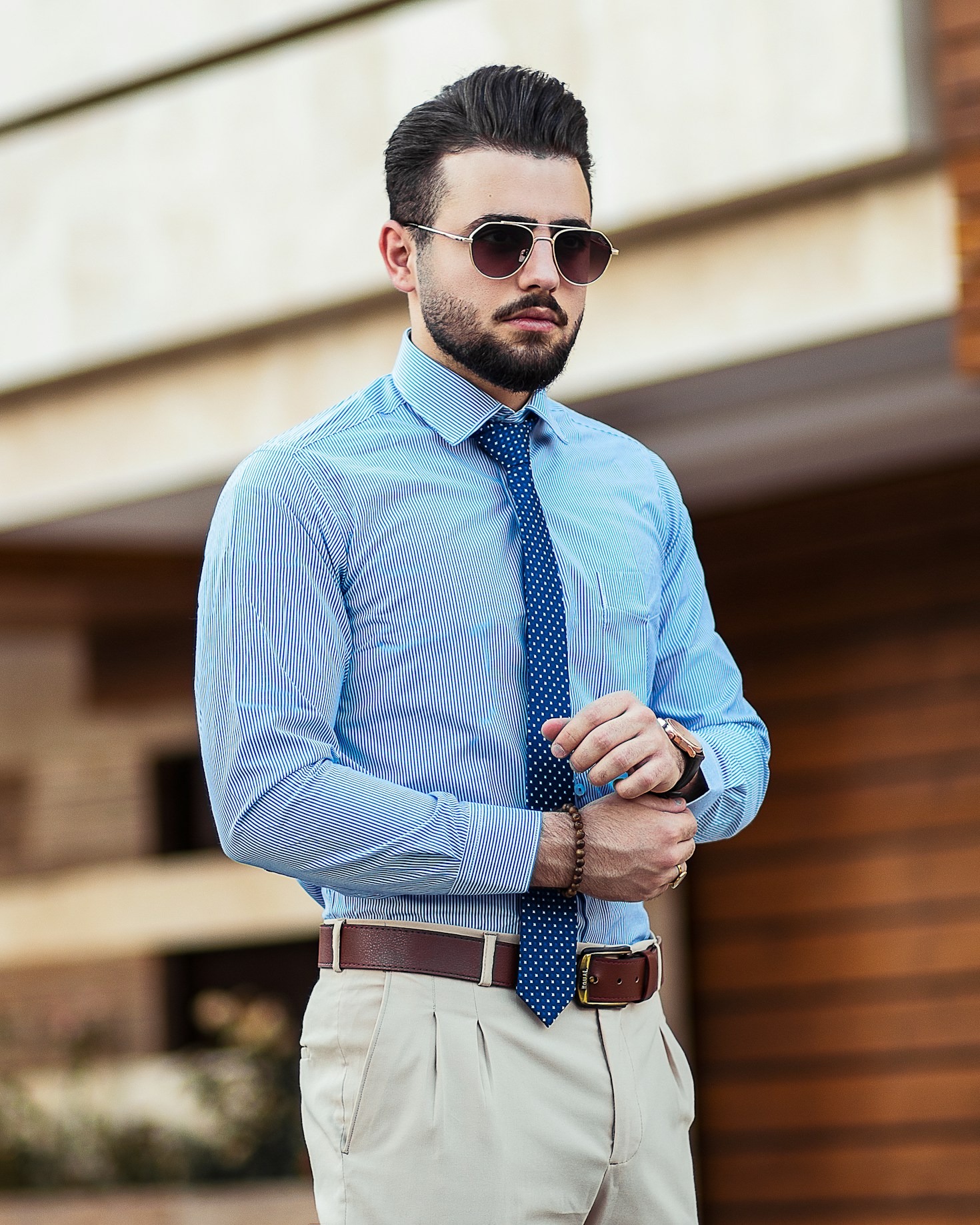 Accesorios esenciales para hombres elegantes